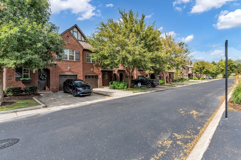 320 Coronado Private Cir, Hendersonville, TN 37075