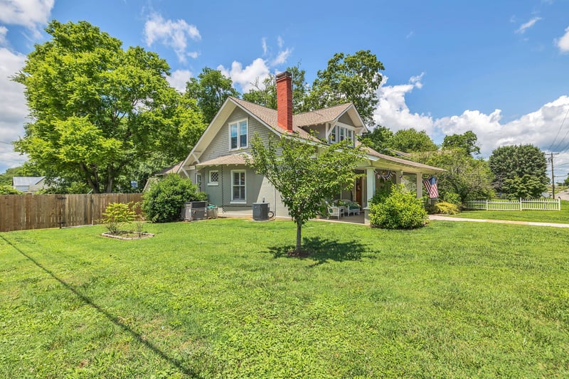 601 N Main St, Mount Pleasant, TN 38474