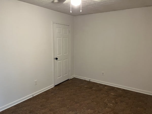 136 N Poole St, Ashland City, TN 37015