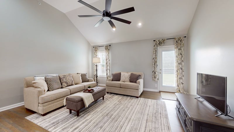 236 Glenda Ct, Pleasant View, TN 37146