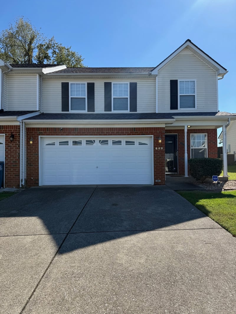 640 Ken Pilkerton Dr, Smyrna, TN 37167