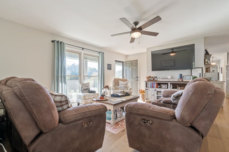 260 W Fork Rd, Mount Pleasant, TN 38474