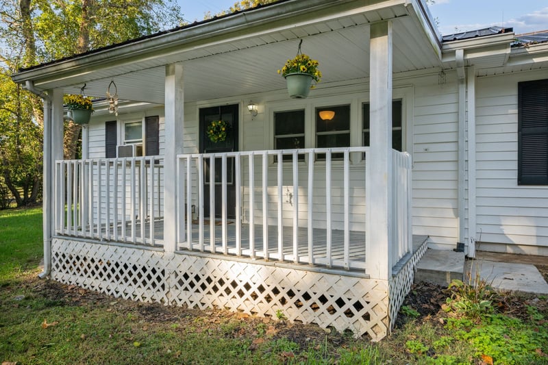 1155 Westfield Rd, Dickson, TN 37055