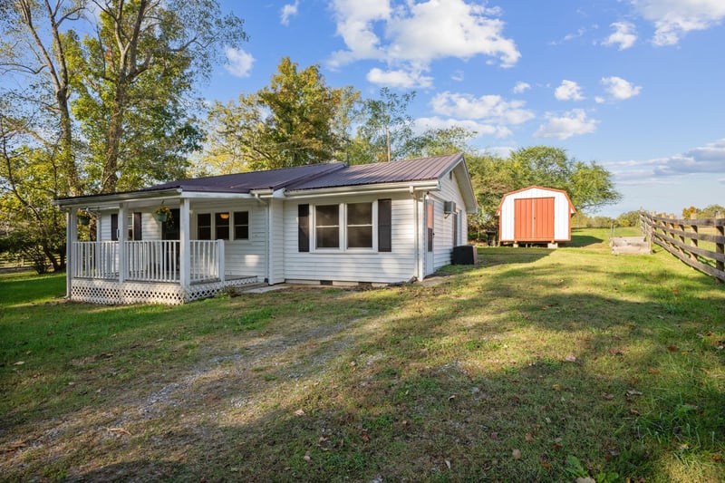 1155 Westfield Rd, Dickson, TN 37055