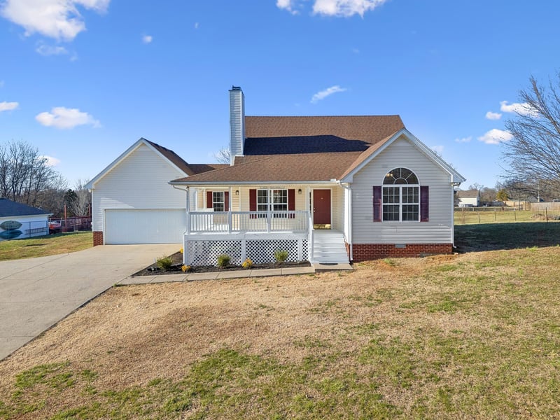 2898 Sweethome Rd, Chapmansboro, TN 37035