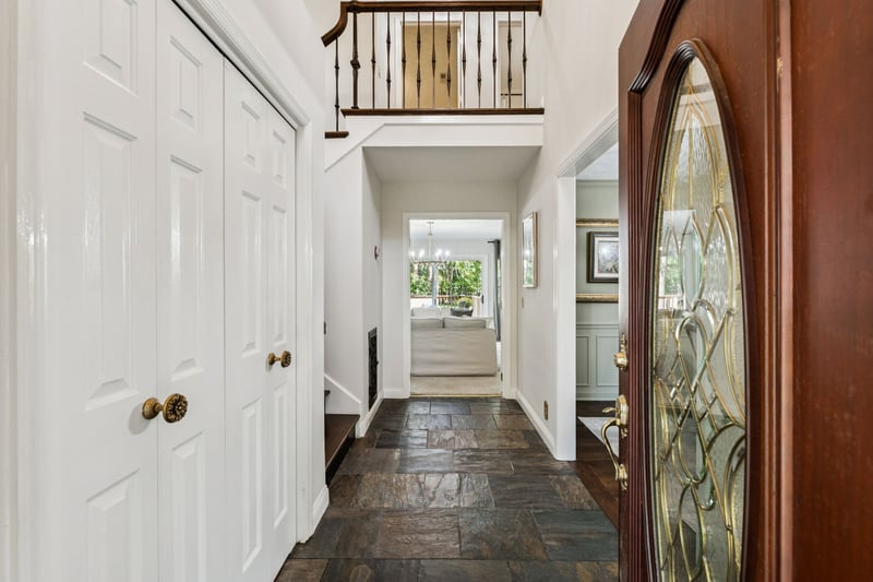 2390 Granny Wright Ln, Hermitage, TN 37076