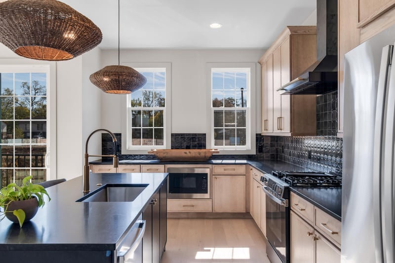 303 Edith Cir, Nashville, TN 37208