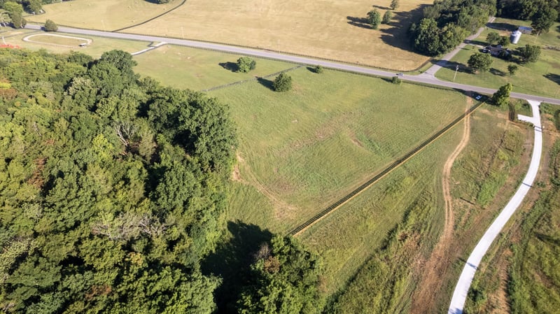 3076 Carters Creek Pk, Franklin, TN 37064