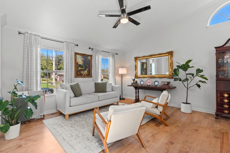 403 Preakness Dr, Thompsons Station, TN 37179