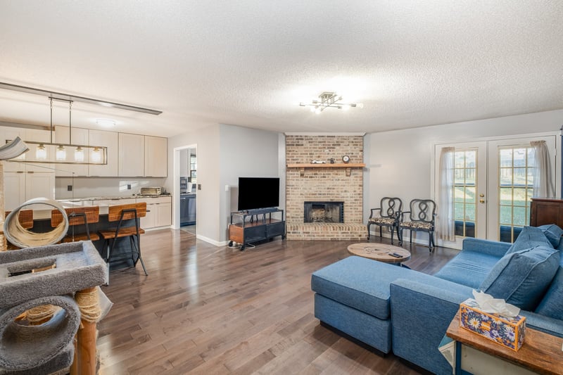 310 Andes Dr, Columbia, TN 38401