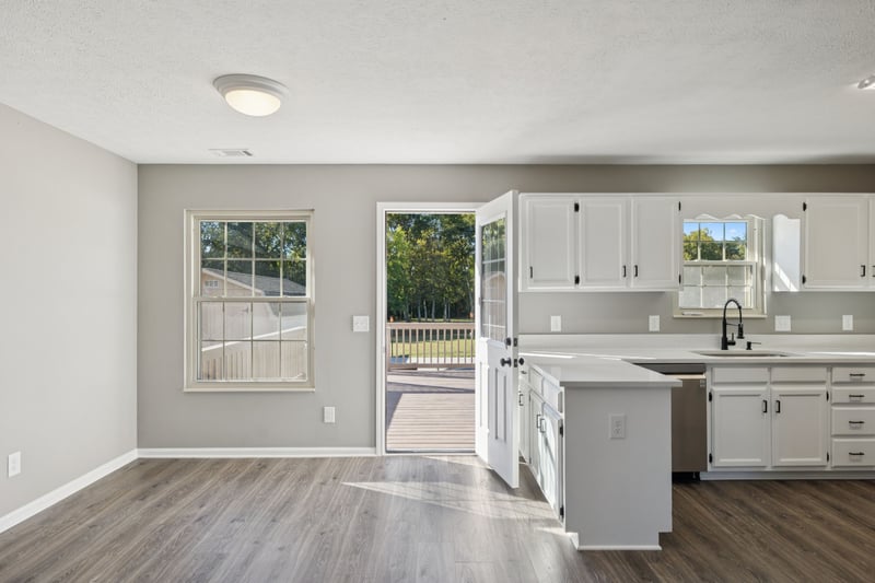 382 Clarkston Dr, Smyrna, TN 37167