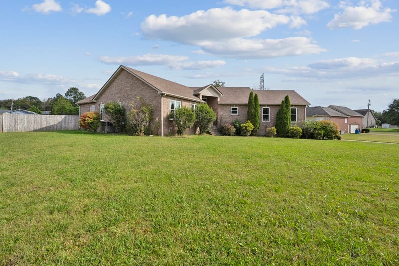 1013 Station Cir, Mount Juliet, TN 37122