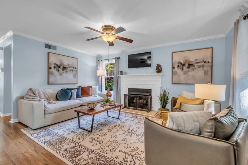 1301 Carriage Park Dr, Franklin, TN 37064