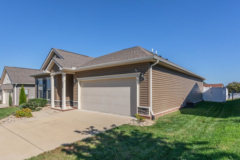 2928 Hen Brook Dr, Columbia, TN 38401