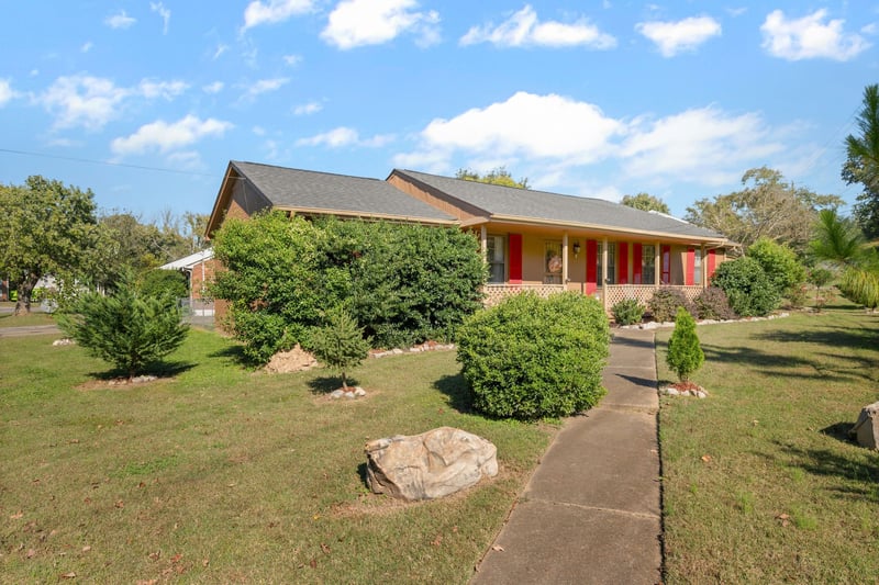 90 Tusculum Rd, Antioch, TN 37013