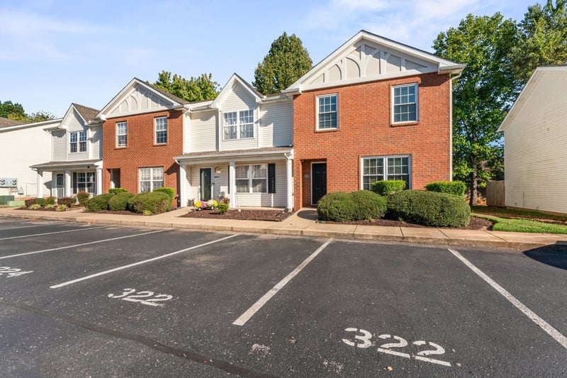 322 Arapaho Dr, Murfreesboro, TN 37128