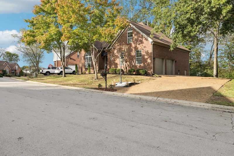 4909 John Hagar Rd, Hermitage, TN 37076