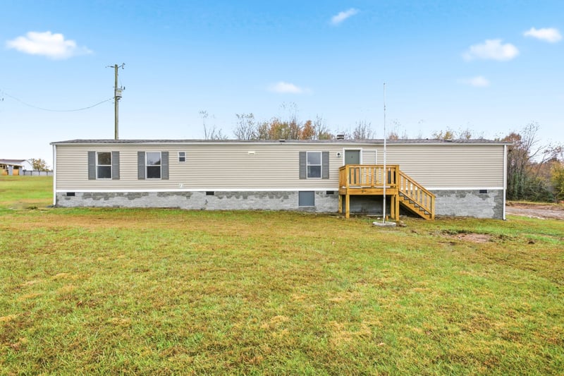 4067 Woodard Rd, Springfield, TN 37172