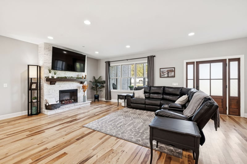 1365 Seymour Dr, Pleasant View, TN 37146