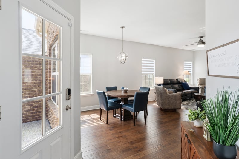 849 Arbon Vale Dr, Murfreesboro, TN 37130