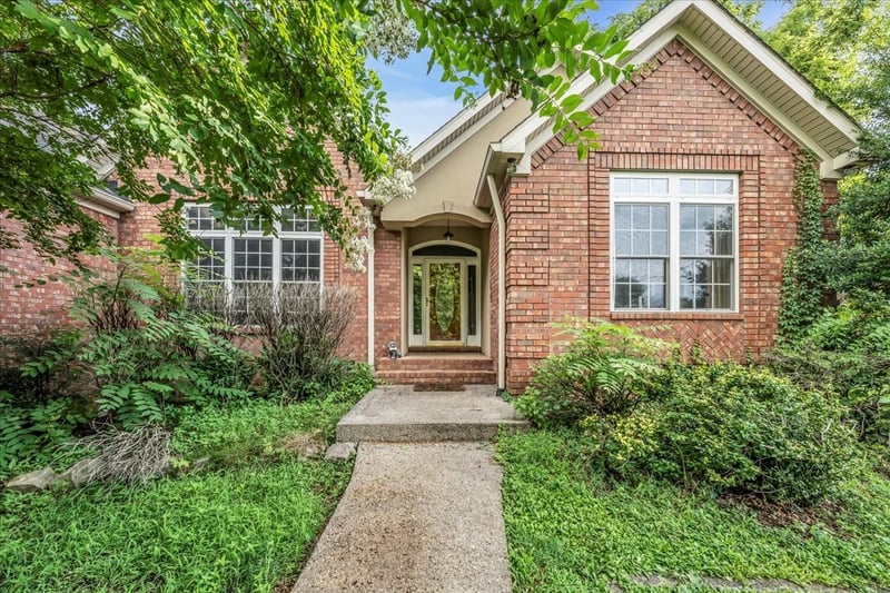 104 Breakwater , Hendersonville, TN 37075