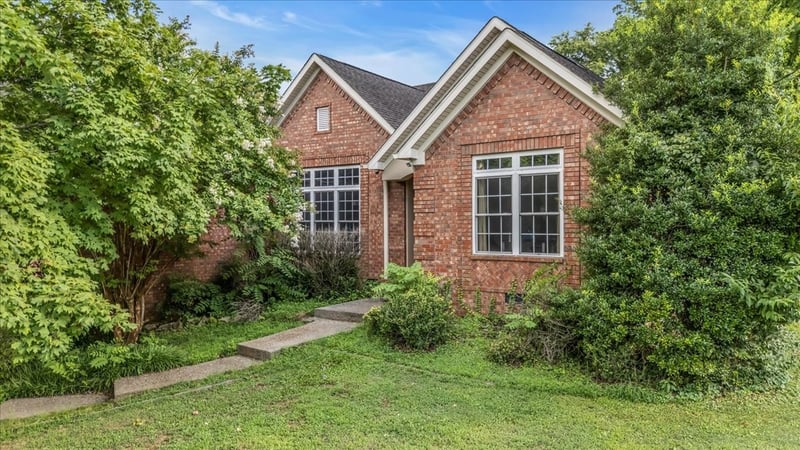 104 Breakwater , Hendersonville, TN 37075