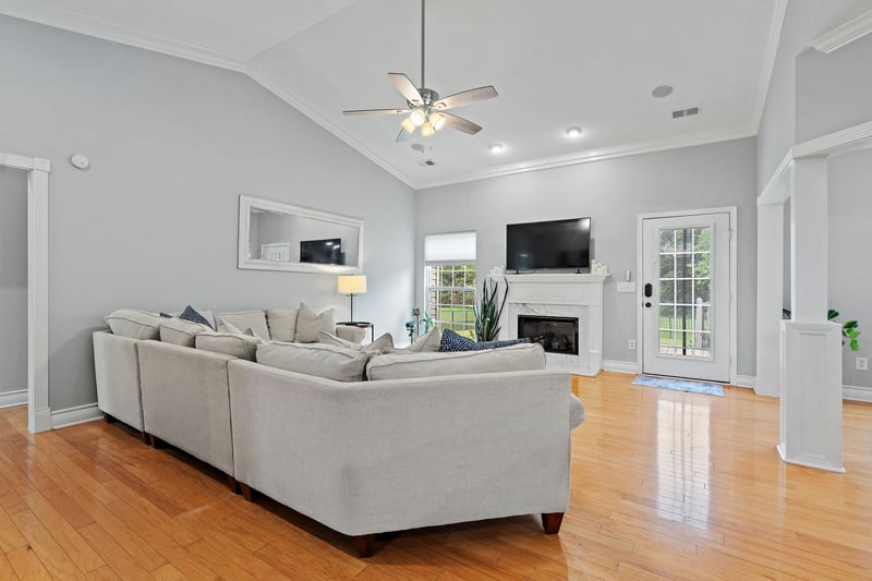 1025 Countess Ln, Spring Hill, TN 37174