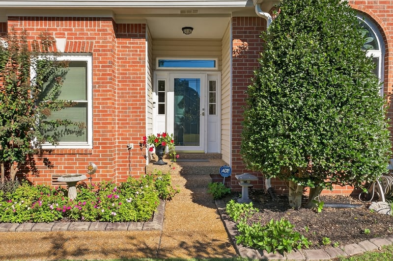 2112 Brookstone Dr, Mount Juliet, TN 37122