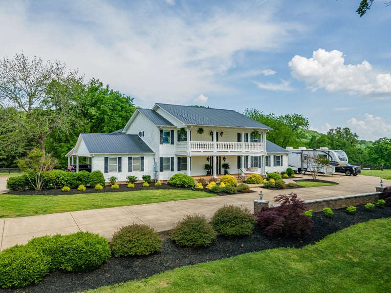4000 Cantebury Dr, Culleoka, TN 38451