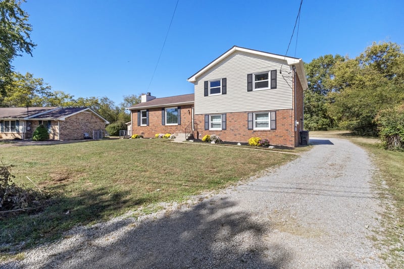 114 Orchard Valley Cir, Hendersonville, TN 37075