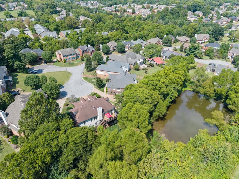 5729 Chadwick Ln, Brentwood, TN 37027