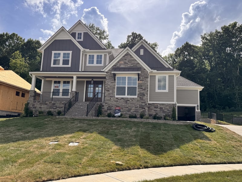 6021 Elliott Ct, Arrington, TN 37014