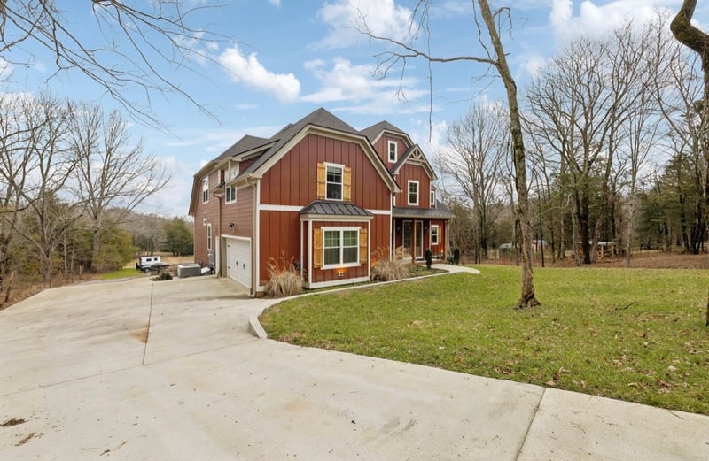 1011 St John Rd, Lascassas, TN 37085