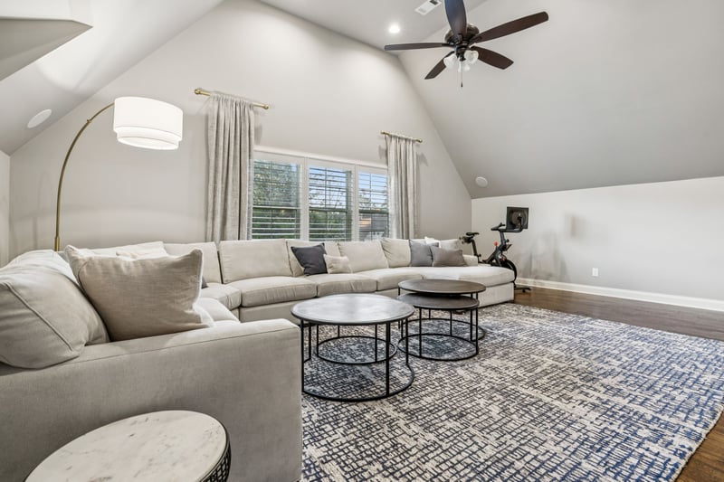 240 Laycrest Dr, Mount Juliet, TN 37122