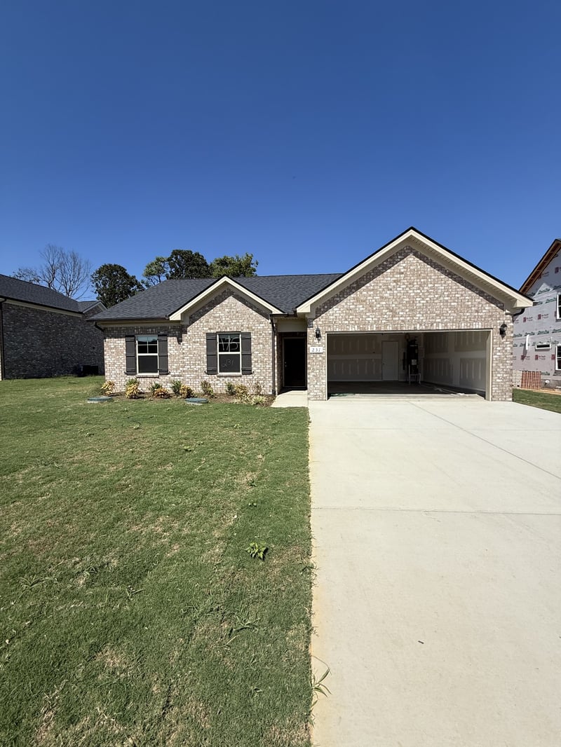 193 Watershed Ct, Ashland City, TN 37015