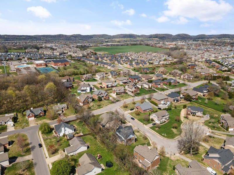 1931 Portview Dr, Spring Hill, TN 37174