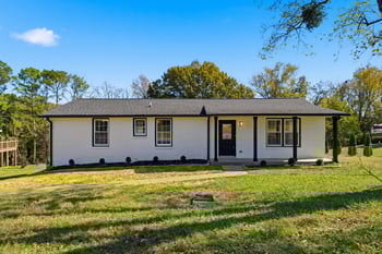 4848 Concord Dr, Hermitage, TN 37076