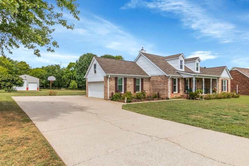 1856 Orchard Park Dr, Murfreesboro, TN 37128