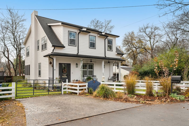 704 W End Cir, Franklin, TN 37064