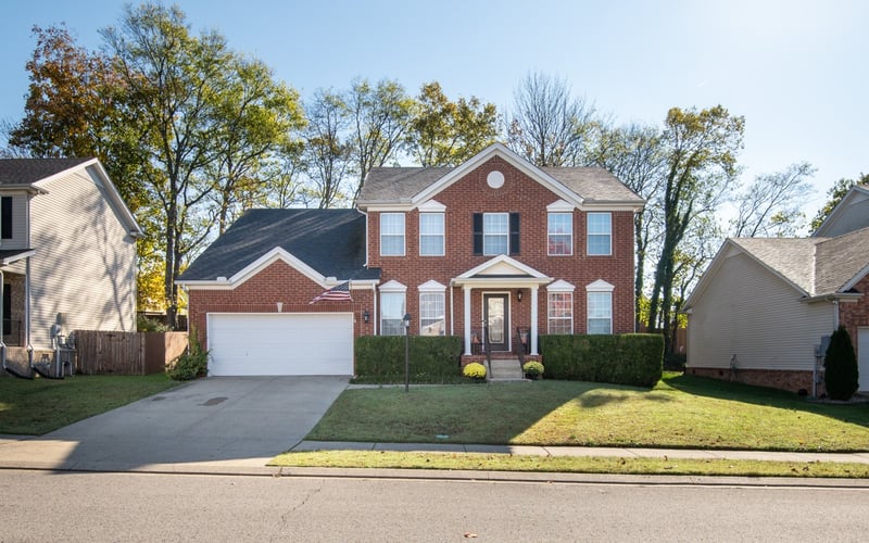 172 Vintage Cir, Hendersonville, TN 37075