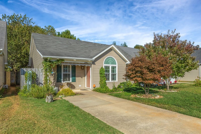 346 Indian Park Dr, Murfreesboro, TN 37128