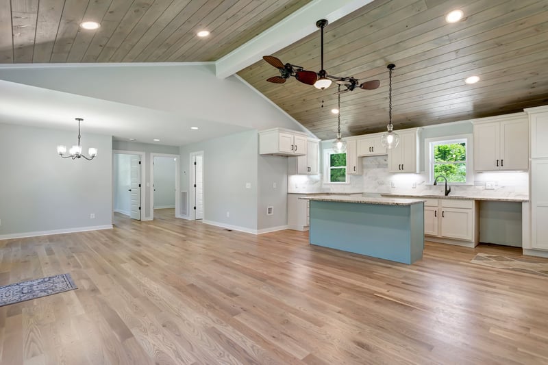 2622 Owens Dr, Santa Fe, TN 38482