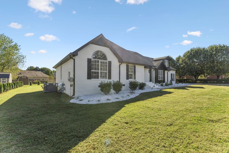 2891 Sulphur Springs Rd, Murfreesboro, TN 37129