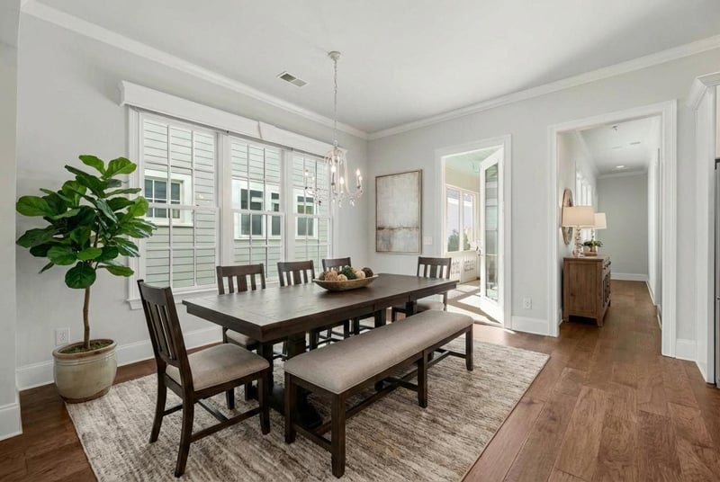 917 Dauphine St, Nashville, TN 37221