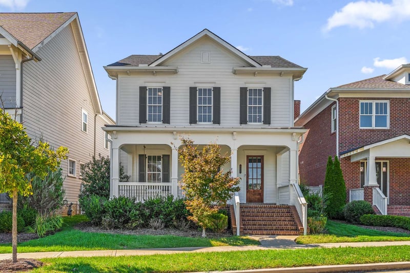 917 Dauphine St, Nashville, TN 37221