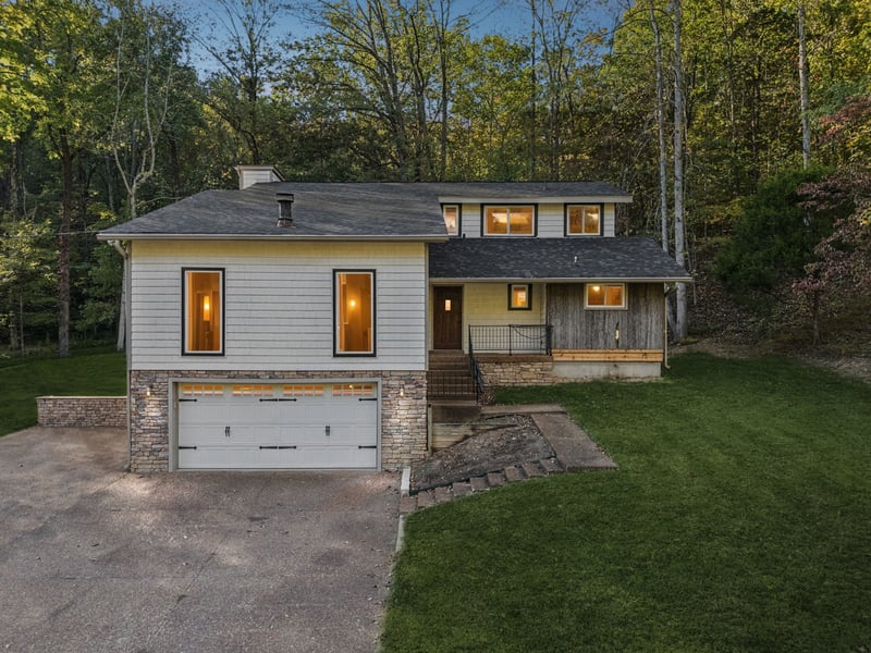 1033 Millers Creek Rd, Goodlettsville, TN 37072