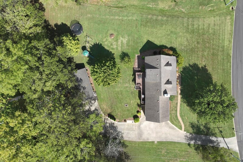 1007 Newmans Trl, Hendersonville, TN 37075