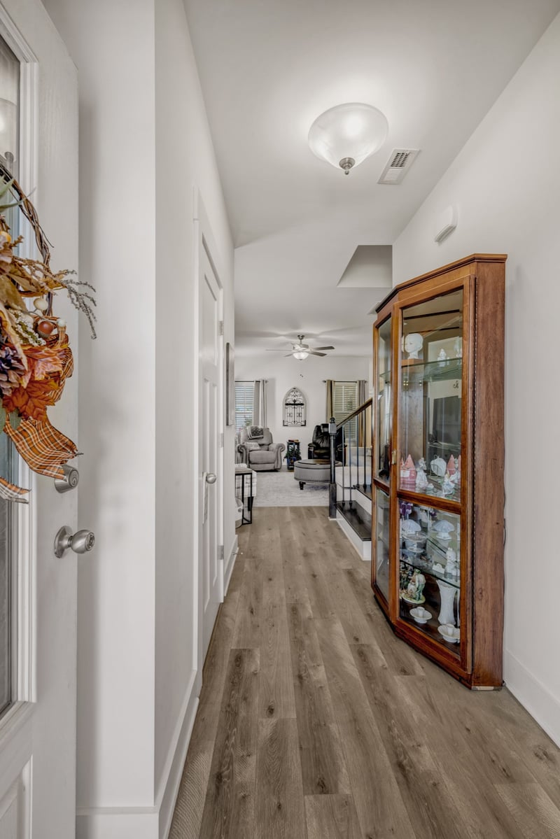 2117 Hospitality Ln, Murfreesboro, TN 37128