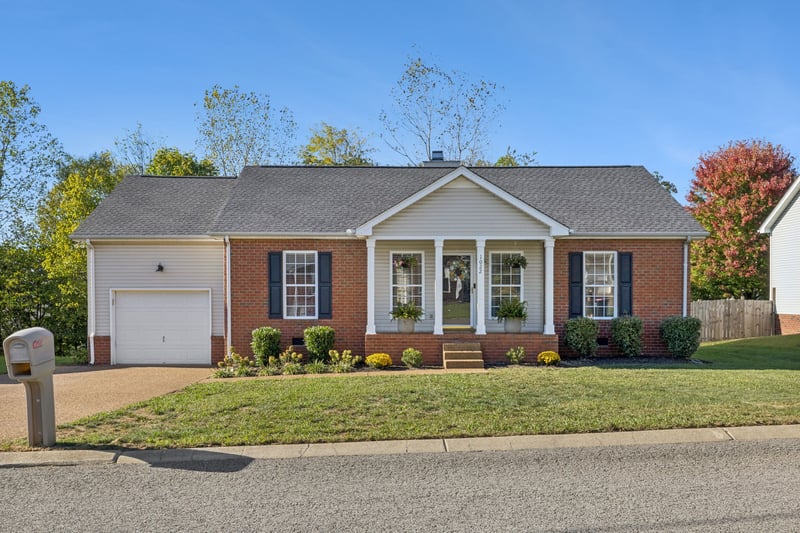 1022 Woodland Dr, Goodlettsville, TN 37072