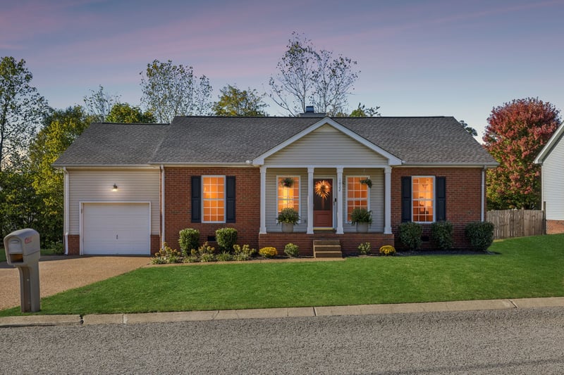 1022 Woodland Dr, Goodlettsville, TN 37072